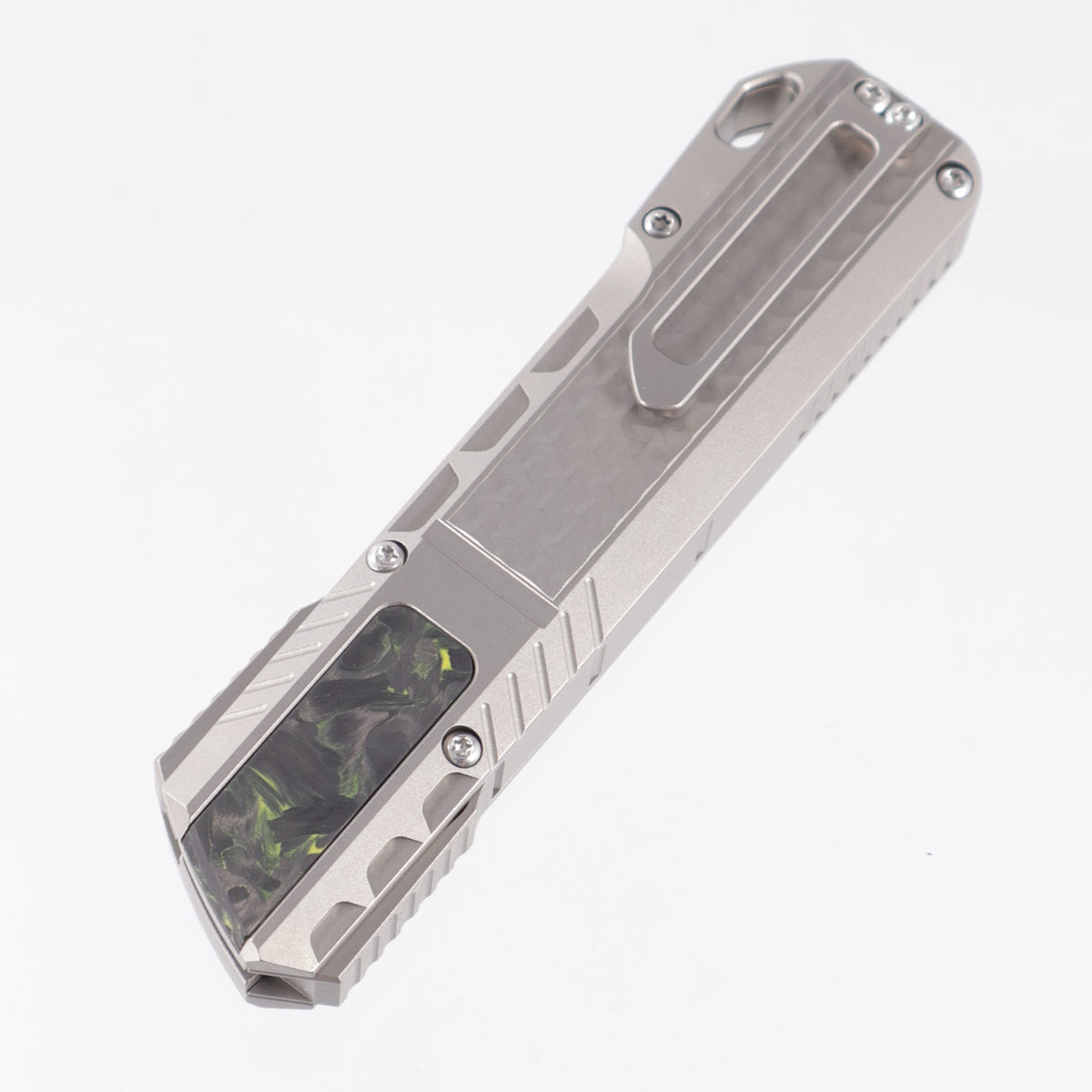 Remette Sharp Leopard - 3D Chevron Millled Titanium w/ Yellow Shred Carbon Fiber Inlay - Pearlescent M390 - ZL301A