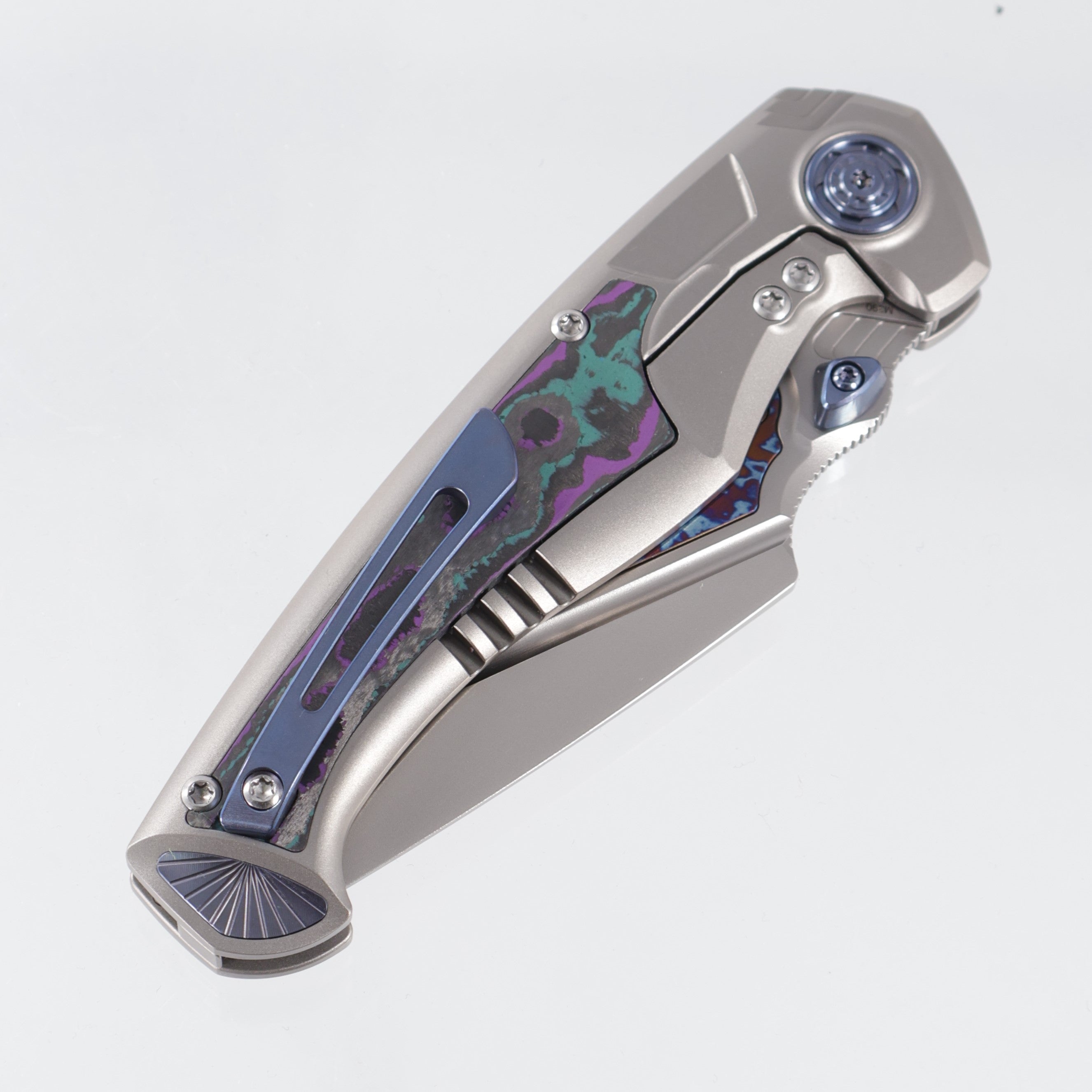 Remette Scepter - Pearlescent Titanium w/ Jazzy Camo Carbon Inlays & Blue Hardware - Pearlescent M390 w/ Timascus Inlays - SCPT-C