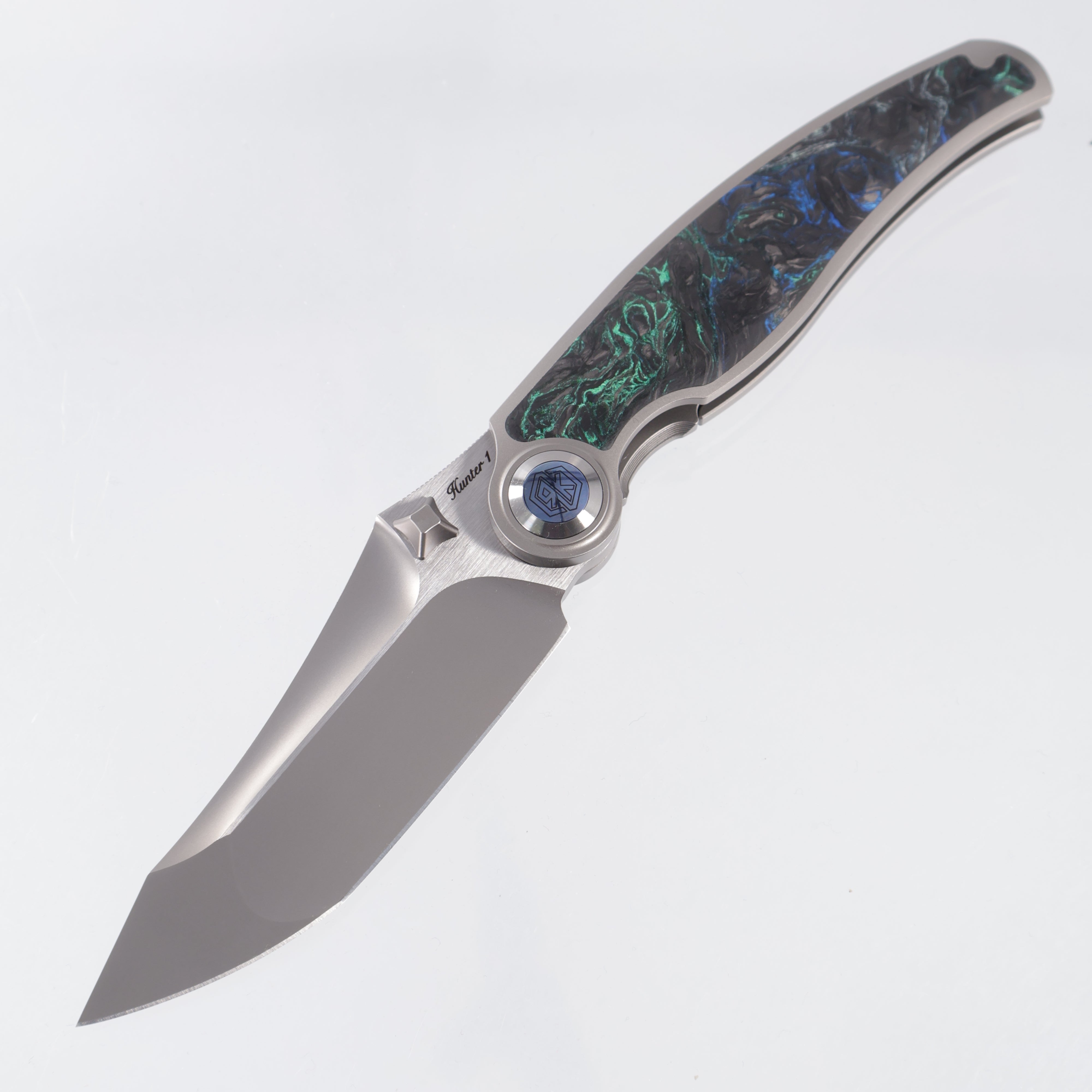 Rike Hunter 1 - Plain Titanium w/ Blue Green Carbon Fiber - Pearlescent S90V - P/BGCF