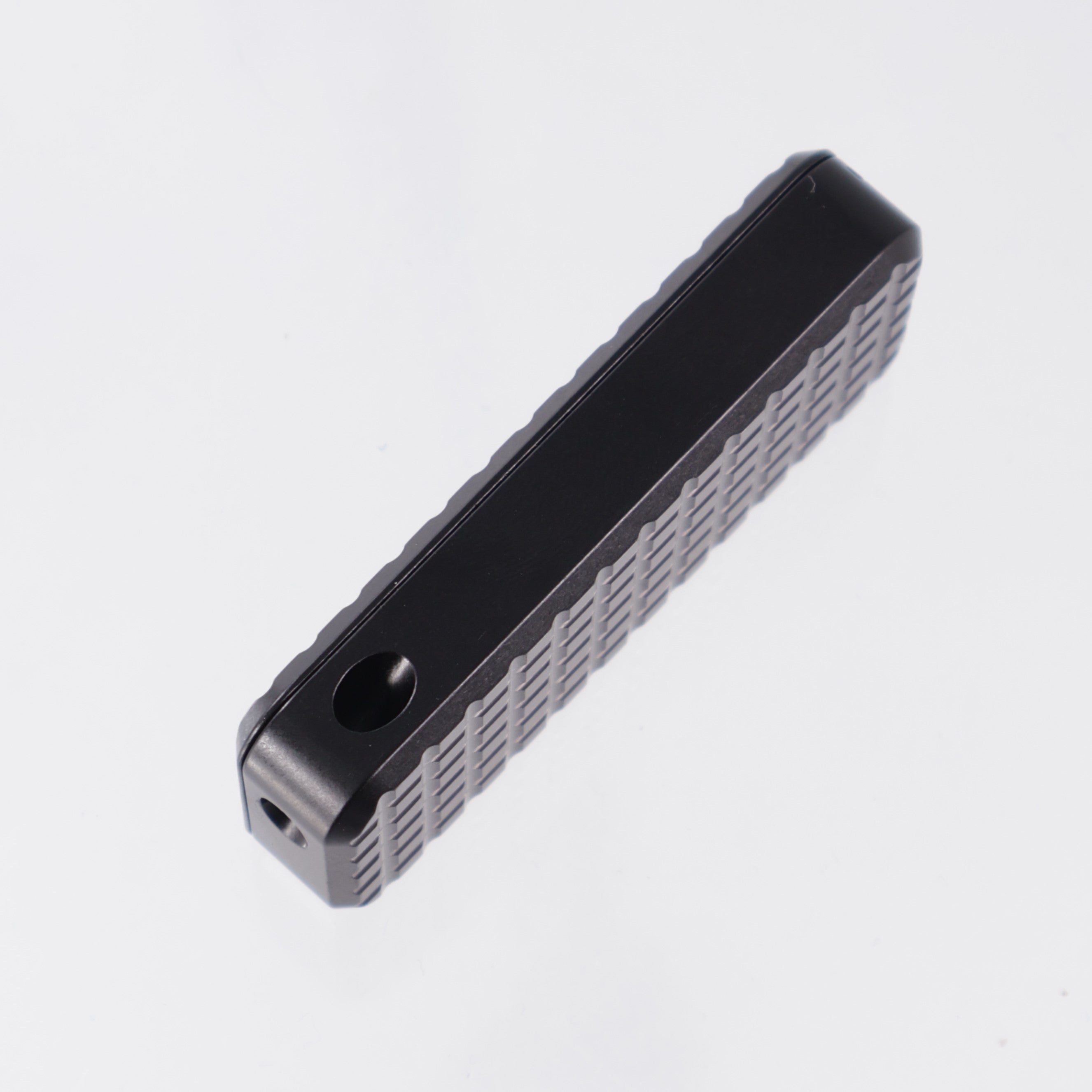 Rivery Manufacturing Zero Utility Knife - Black Grenade Pattern Aluminum