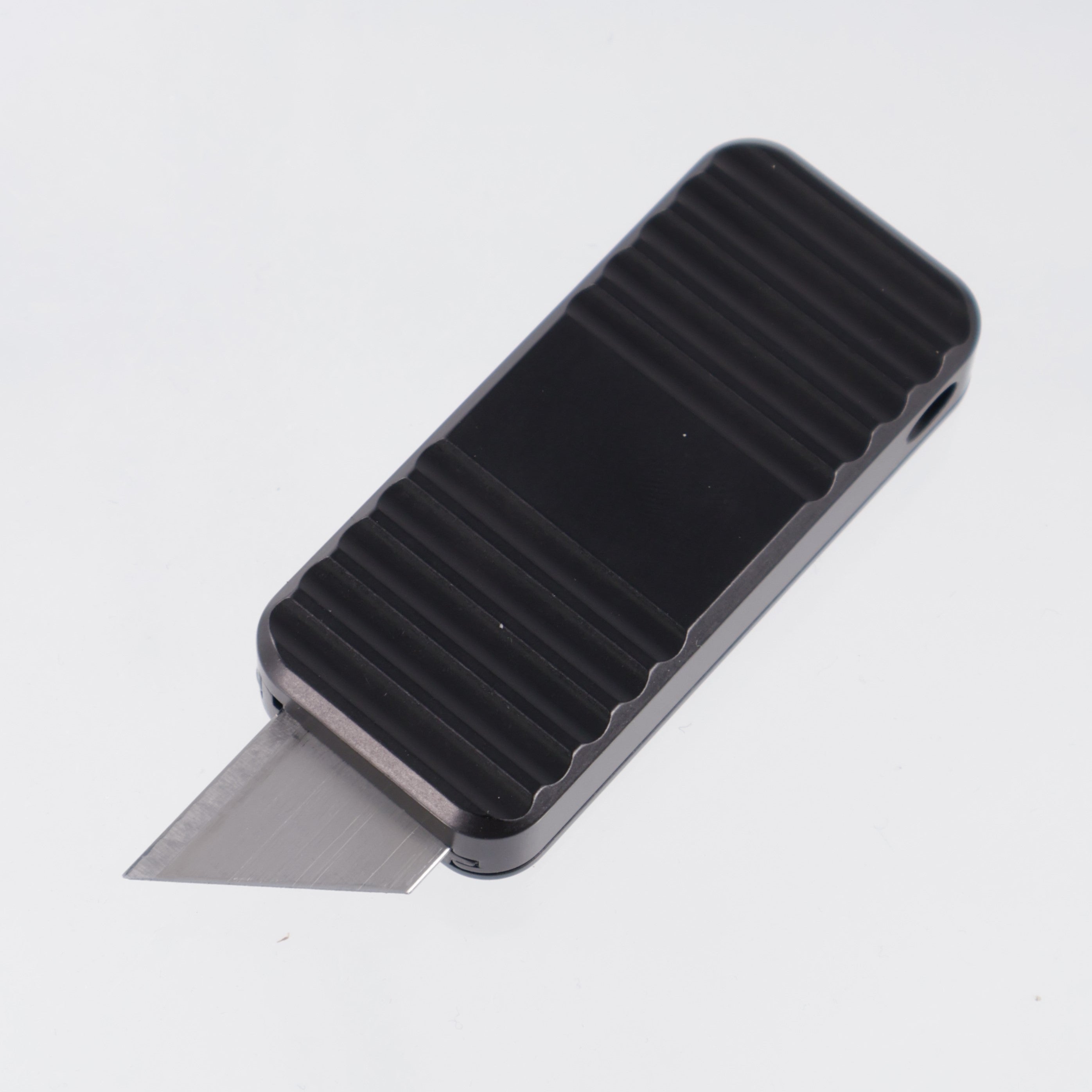 Rivery Manufacturing Zero Utility Knife - Black Gemstone Pattern Aluminum