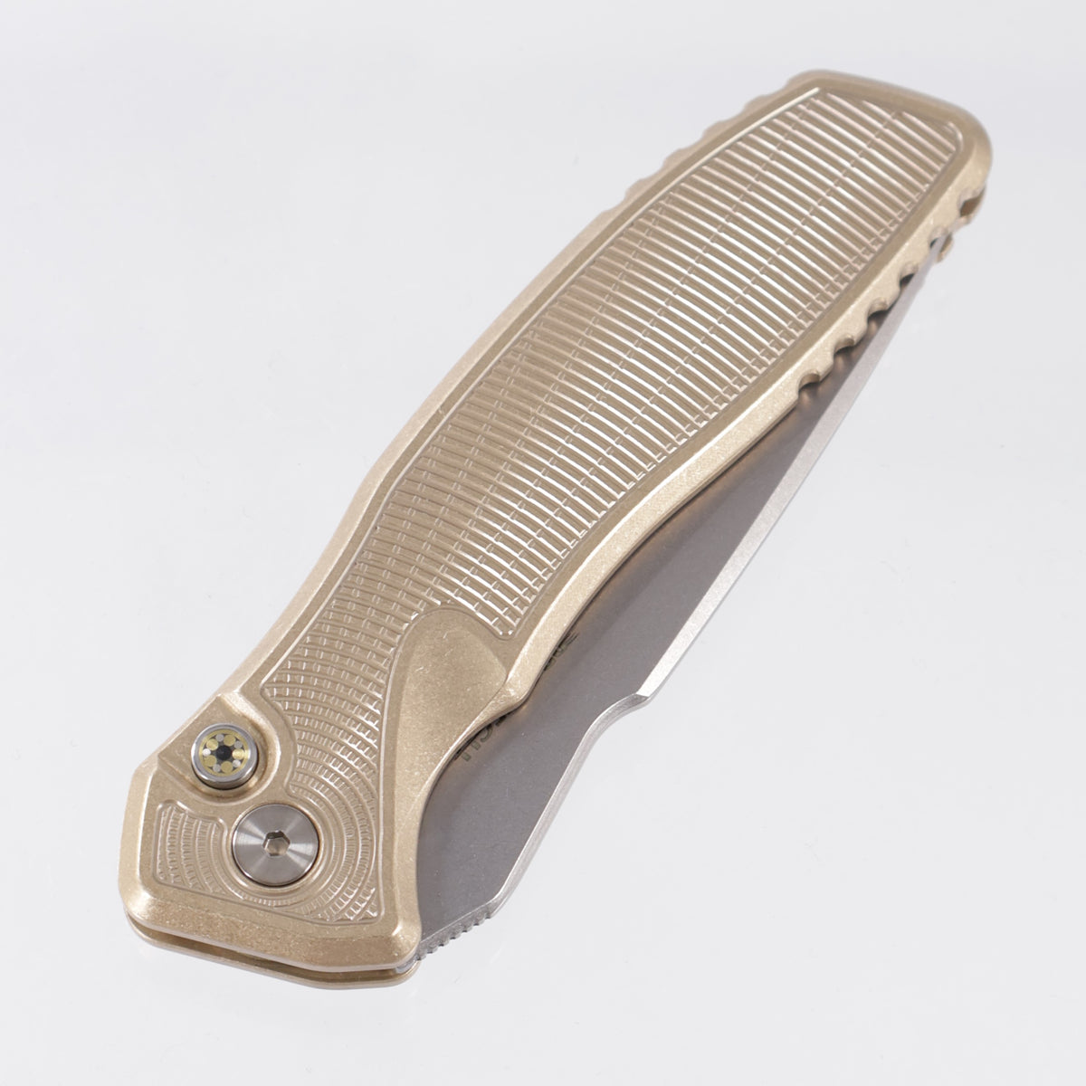 Pro-Tech Spartan Pallas Auto - AlBronze Handle w/ Radar Texture & Mosaic Pin Button - Stonewash Magnacut - 2026 Pallas Custom 003