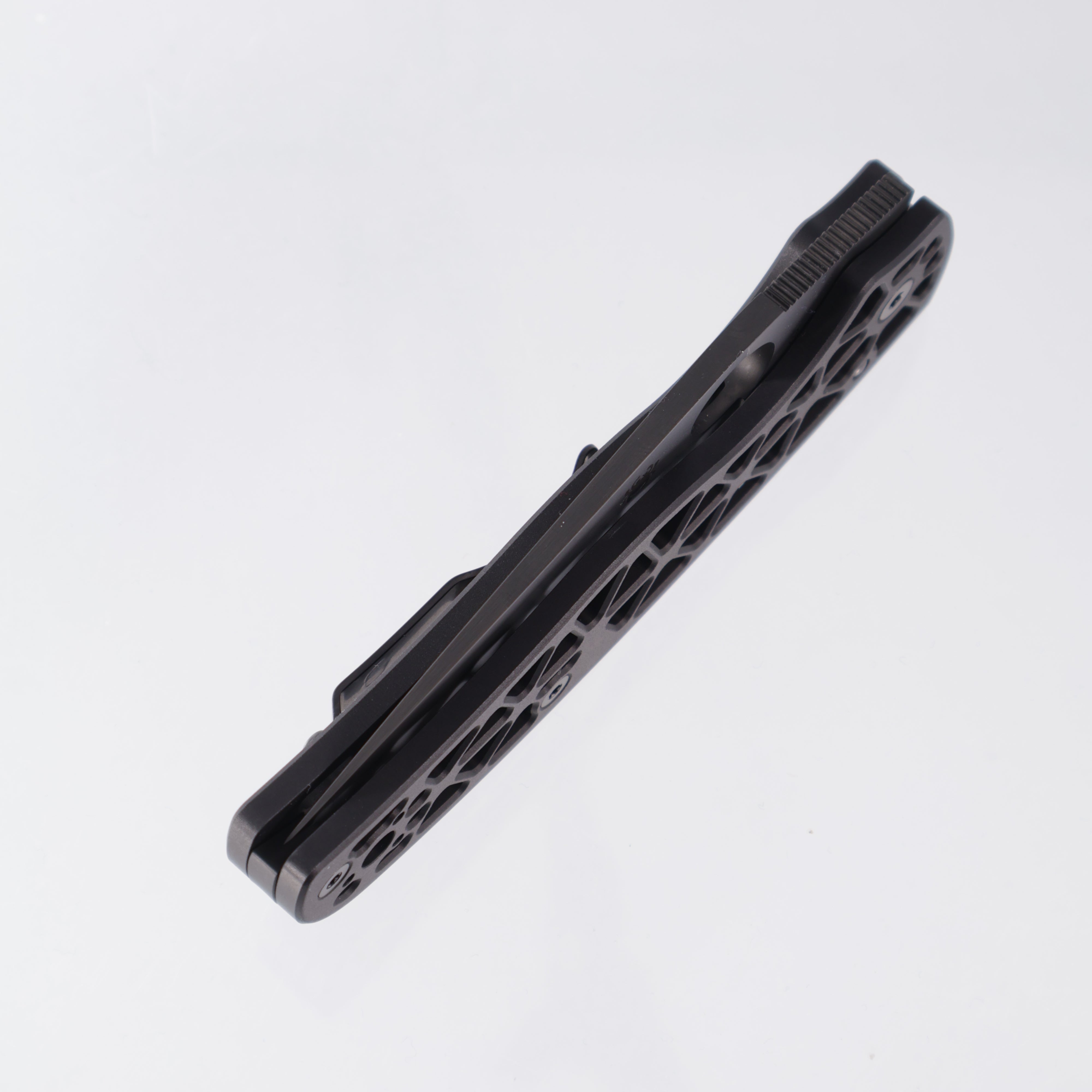 Spyderco Edgerati - DLC S30v - Black Skeletonized Aluminum - C266BKALBKP