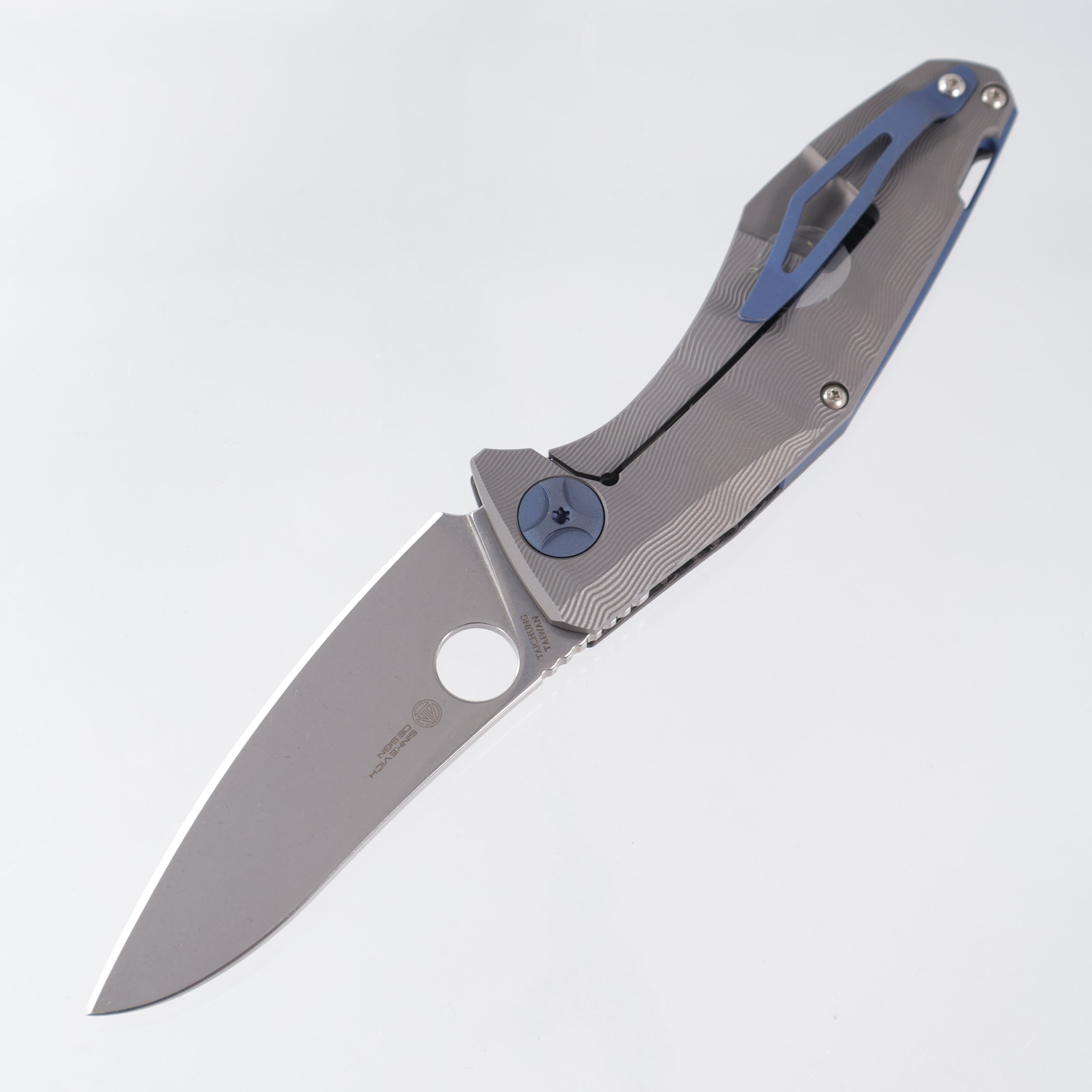Spyderco Drunken - Carbon Fiber Scale w/ Titanium Lockside & Blue Ti Hardware - Stonewash S90V - C235CFTIP