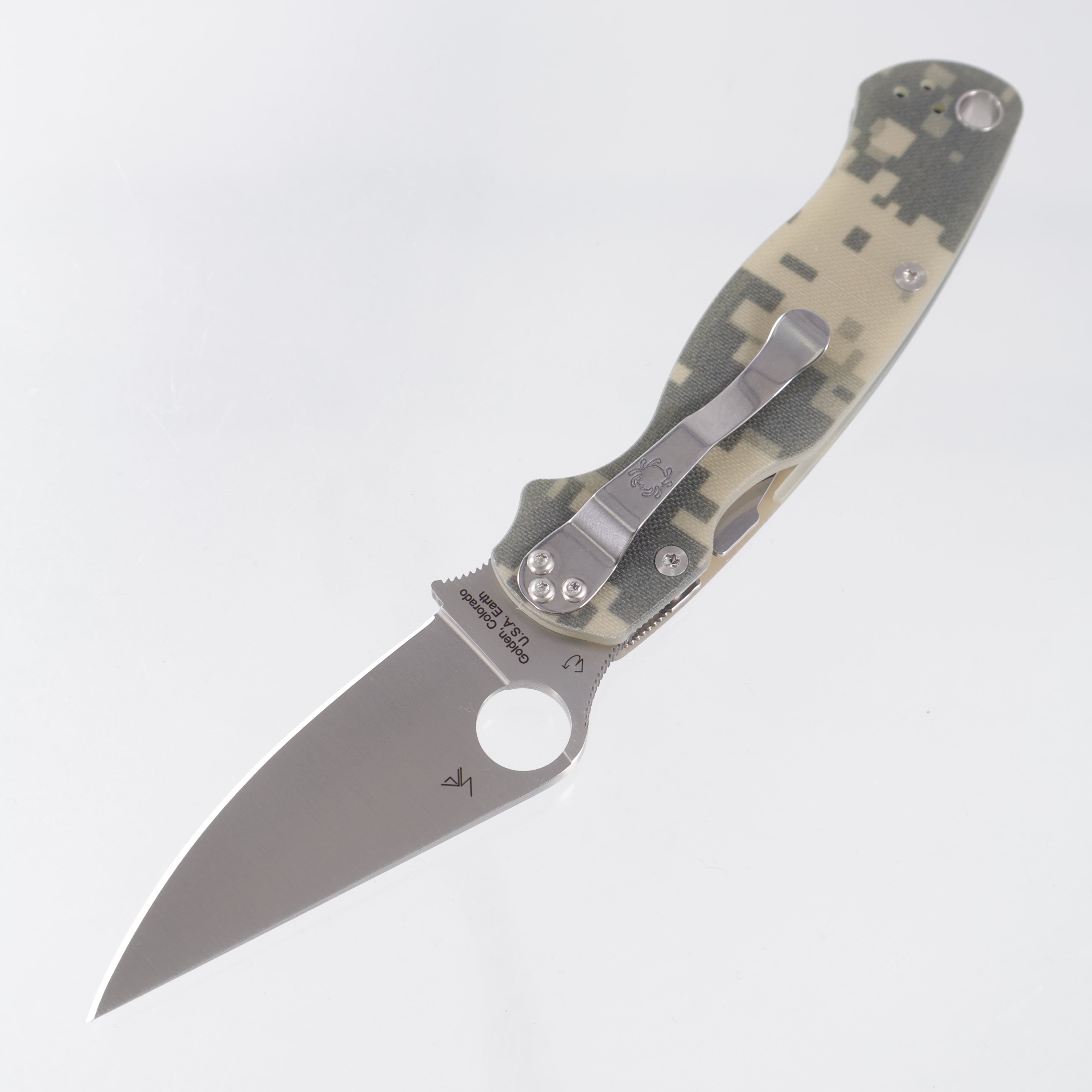 Spyderco Paramilitary 2 - Digi-Camo G10 - Satin S4VN - C81GPCMO2