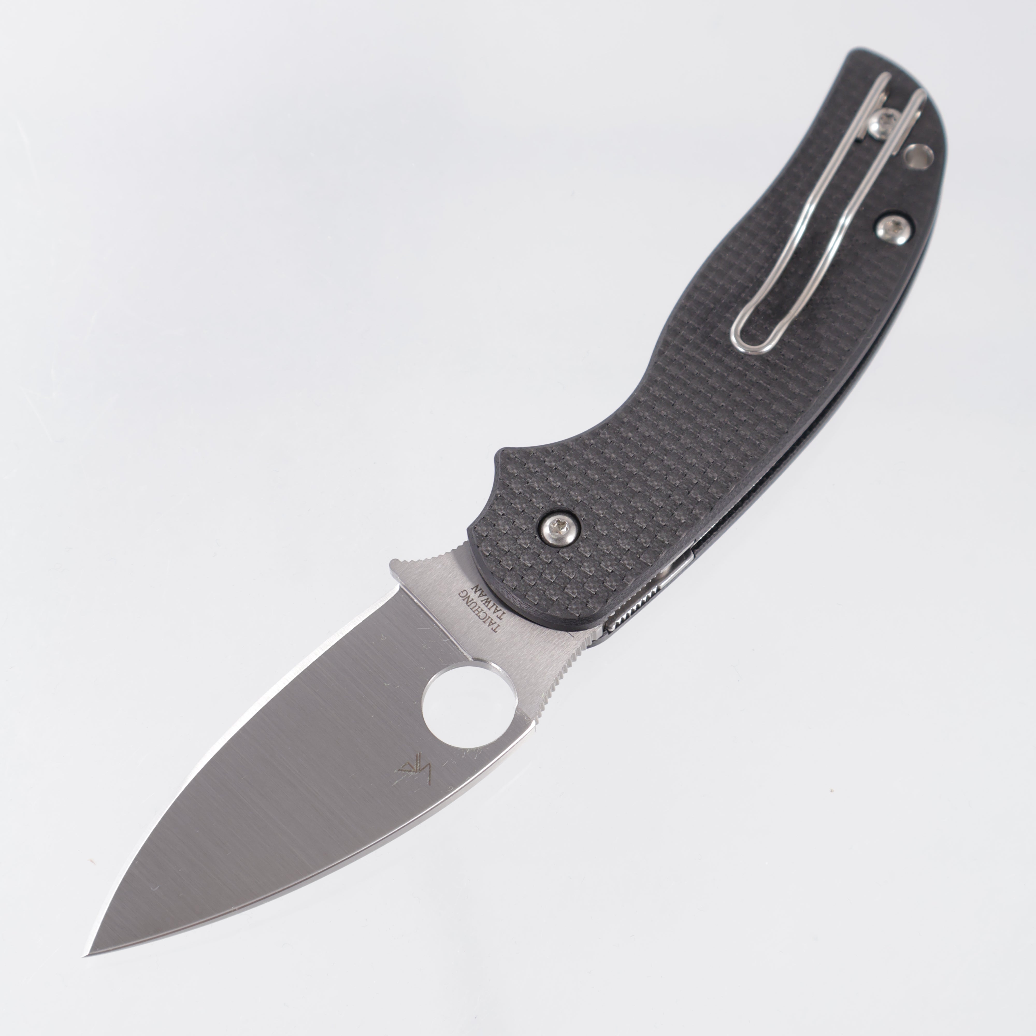 Spyderco Sage 6 - Carbon Fiber / G10 Laminate - Satin S30V - C123CFBCLP