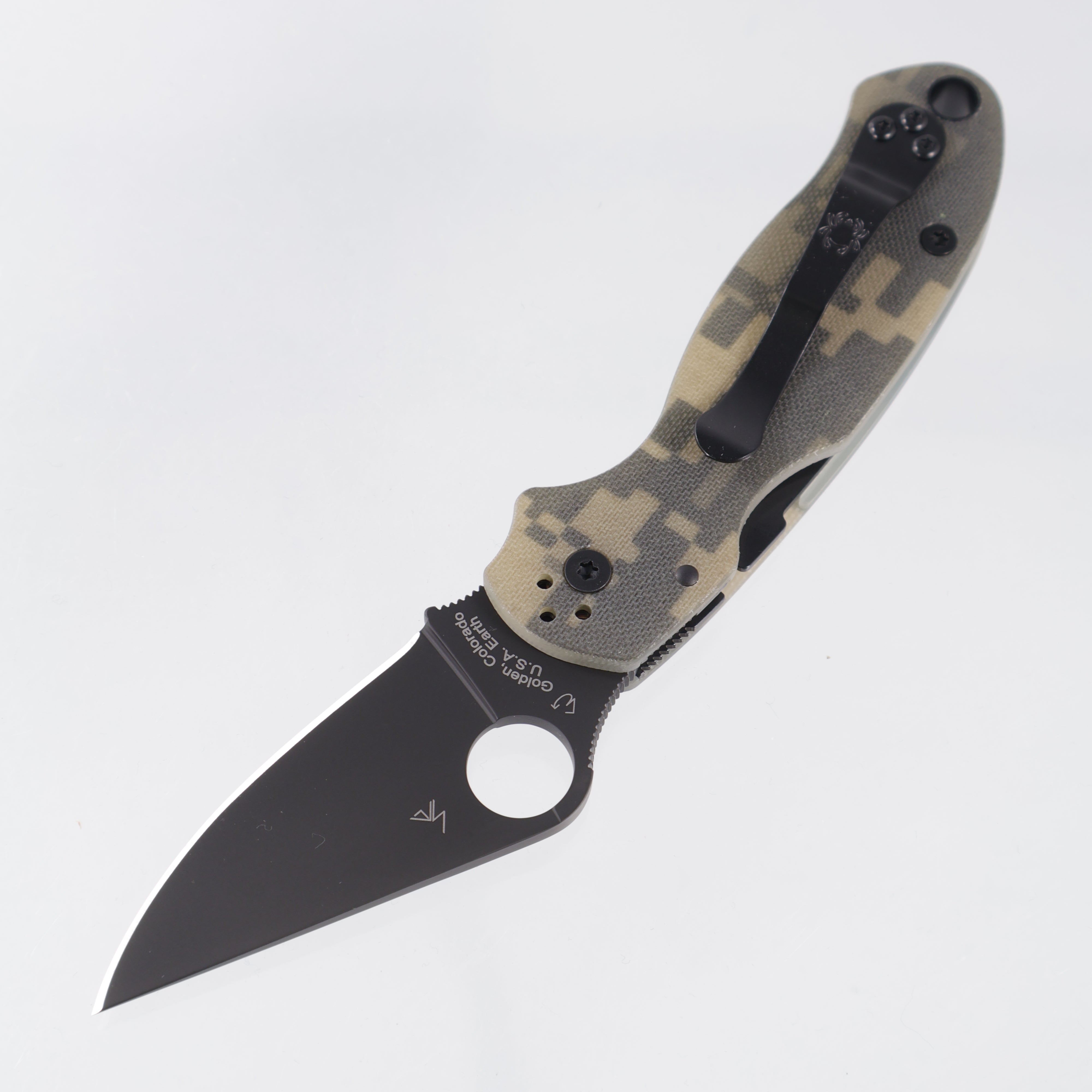 Spyderco Para 3 - Digi-Camo G10 - DLC S45VN - C223GPCMOBK