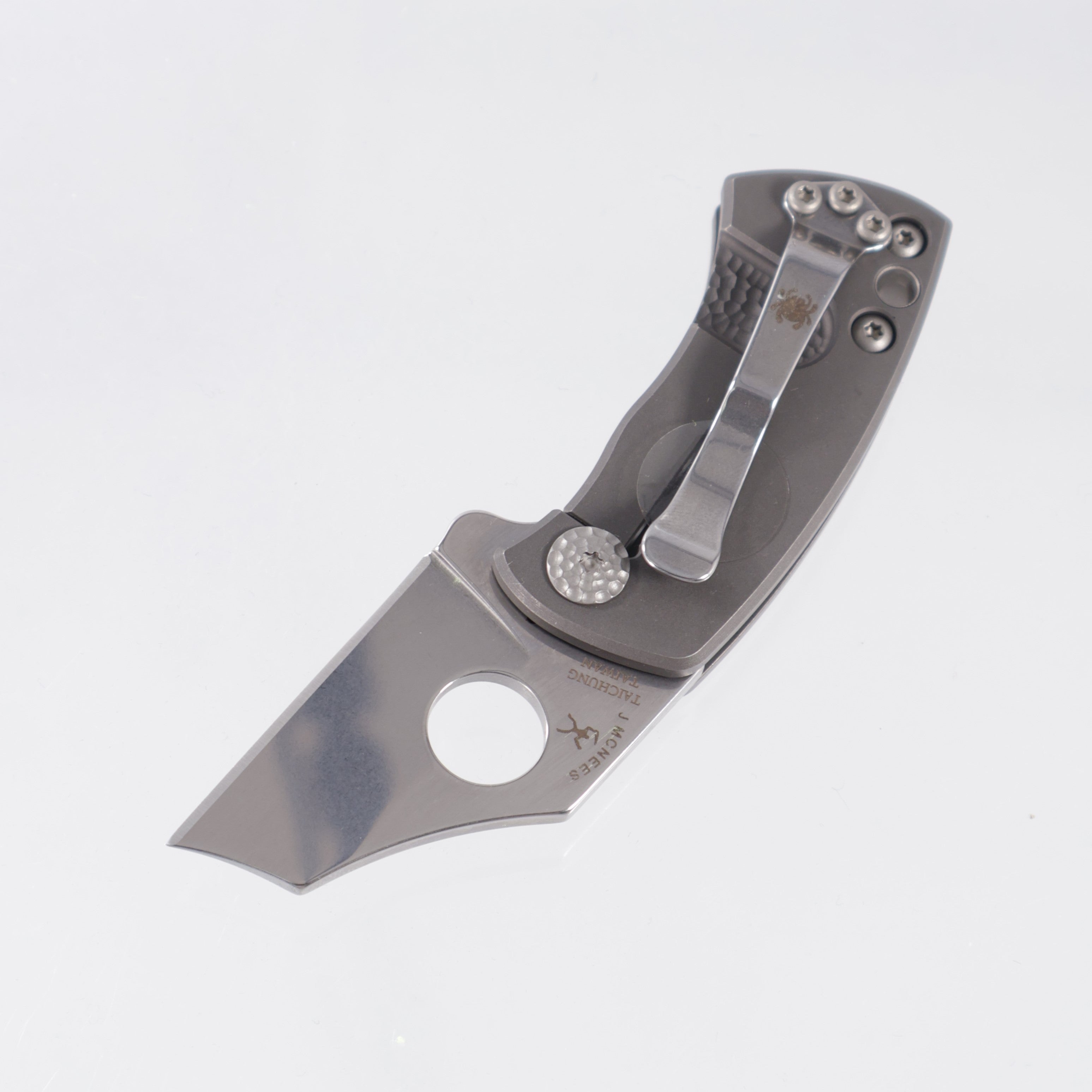 Spyderco McBee - Stonewash Titanium - Mirror Stonewash CTS-XHP - C236TIP