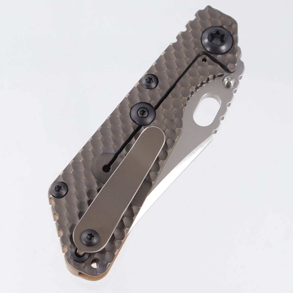 Strider SnG DGG Bowie - FDE Gunner Grip G10 w/ Antiqued Gunner Grip Titanium Lockside & Black Hardware - Satin/Stonewash Magnacut