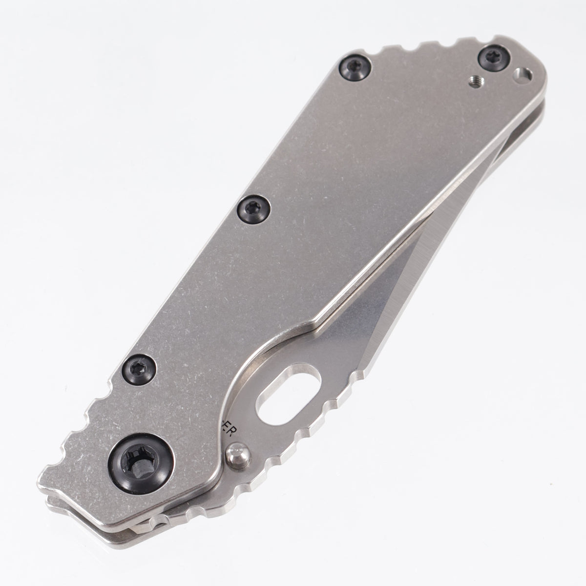 Strider SMF Bowie - Full Stonewash Titanium w/ Black Hardware - Satin/Stonewash Magnacut