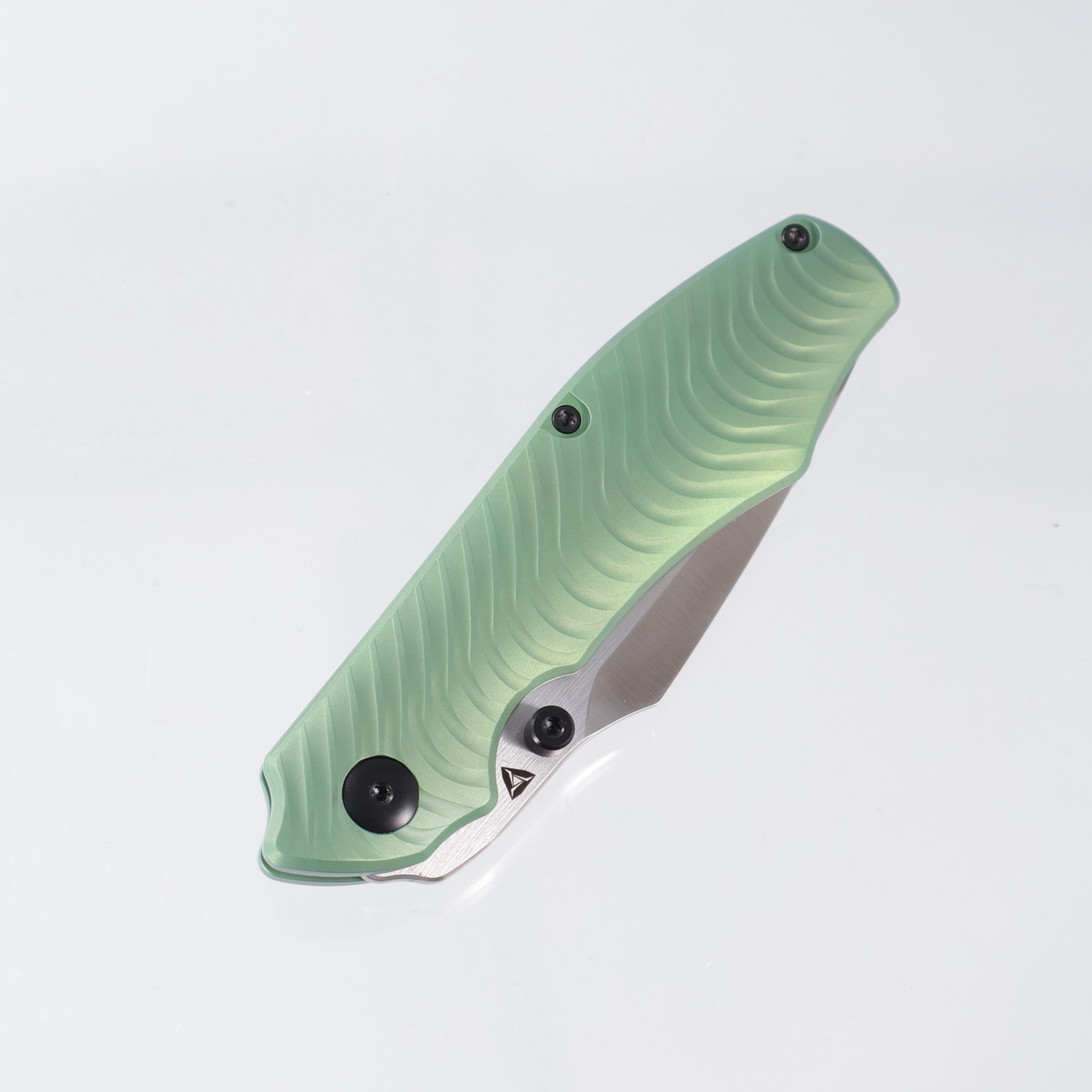 Tuya Dino - Green Titanium Framelock - Satin S90V