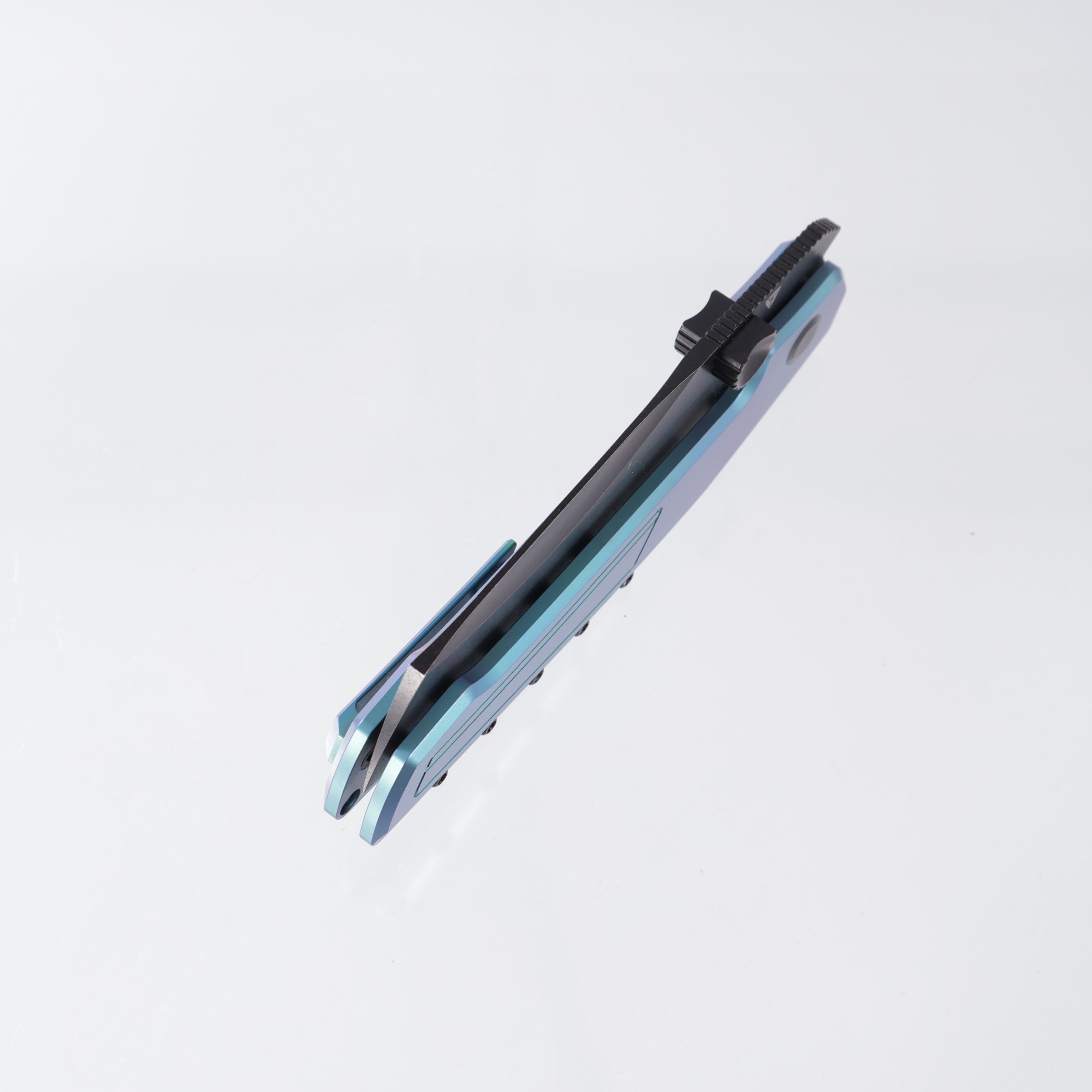 Tuya Digger - Green Titanium - PVD S90V - B-PVDB-H-GR