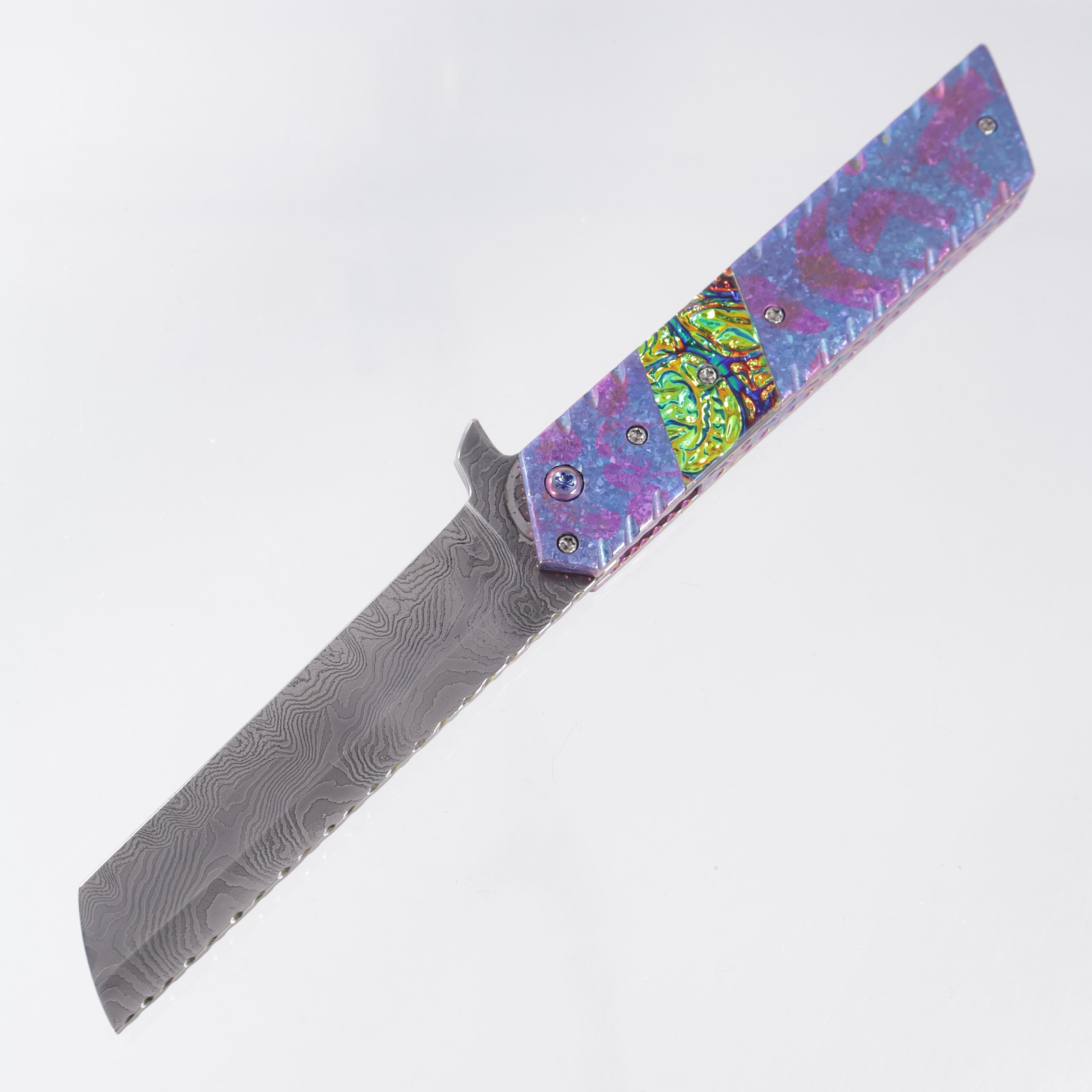Brandon Vallotton Kaiken Flipper - Crystalized Titanium w/ Diachrolam Dragon Burl Bolsters - Timber Tiger Forge Explosion Damascus