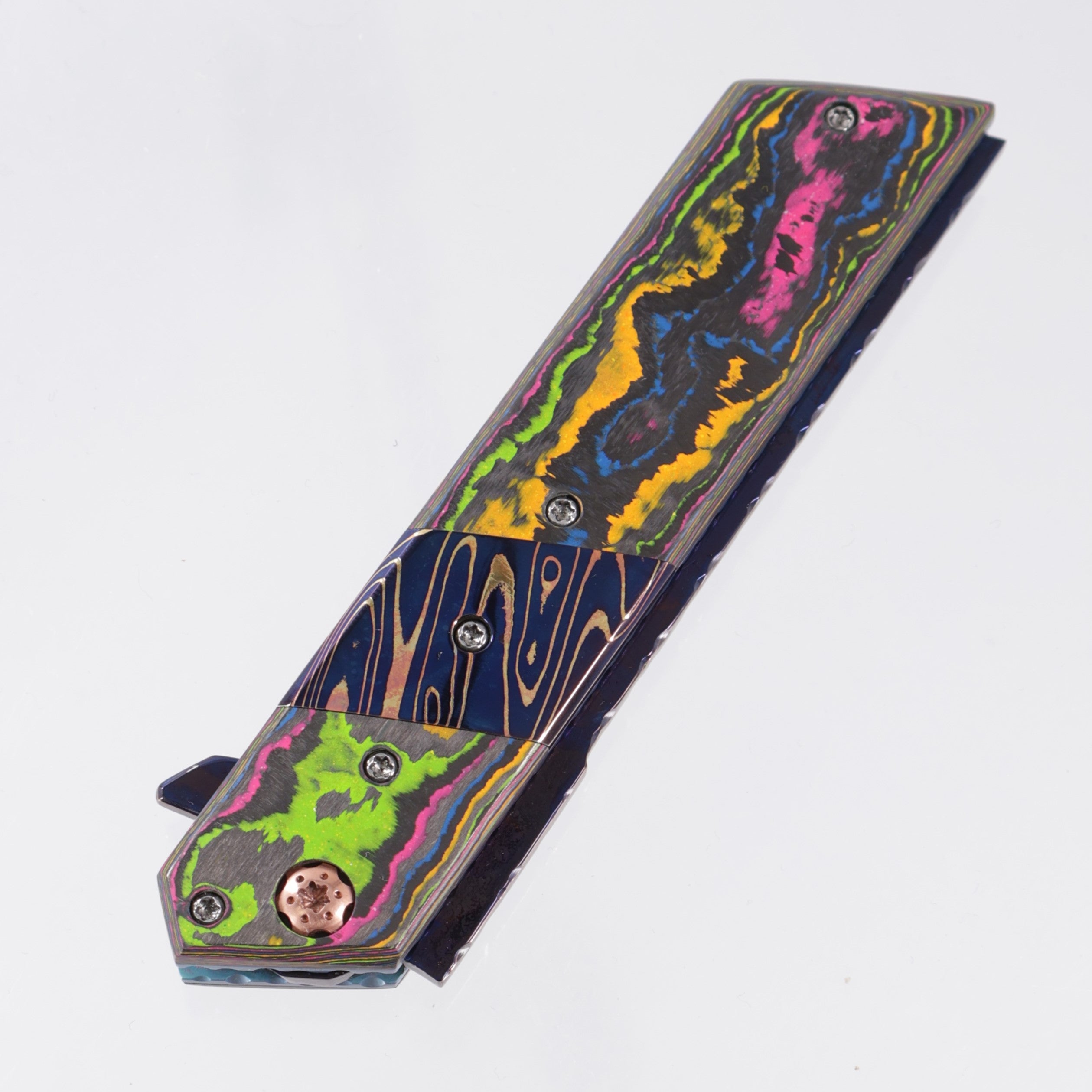 Brandon Vallotton Kaiken Flipper - 80s Camo Carbon w/ Baker Forge Dam-Core Wavy Bolsters  - Baker Forge Dam-Core Wavy Damascus