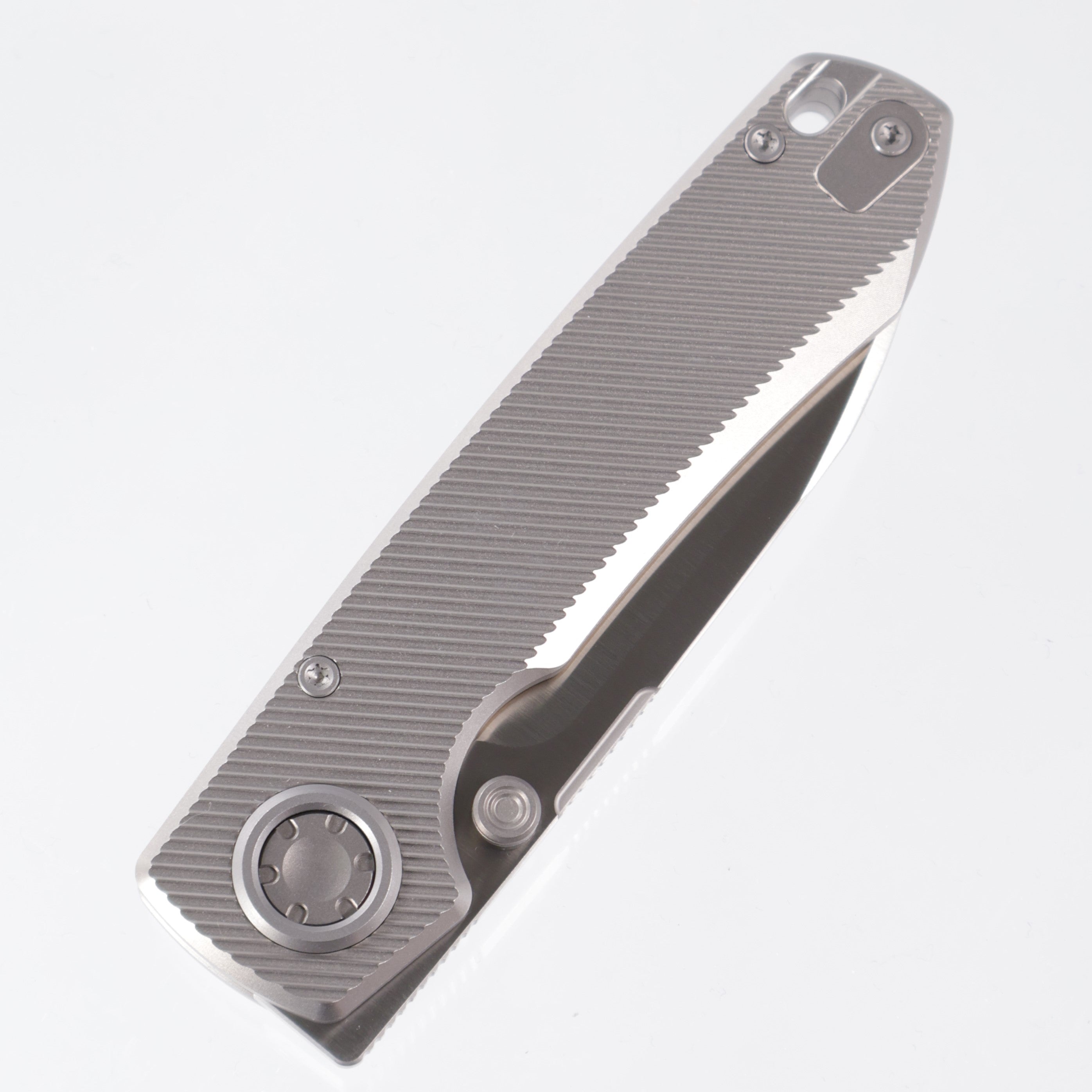 Vosteed Raccoon V - Plain Gray Titanium - Satin M390 - A4003