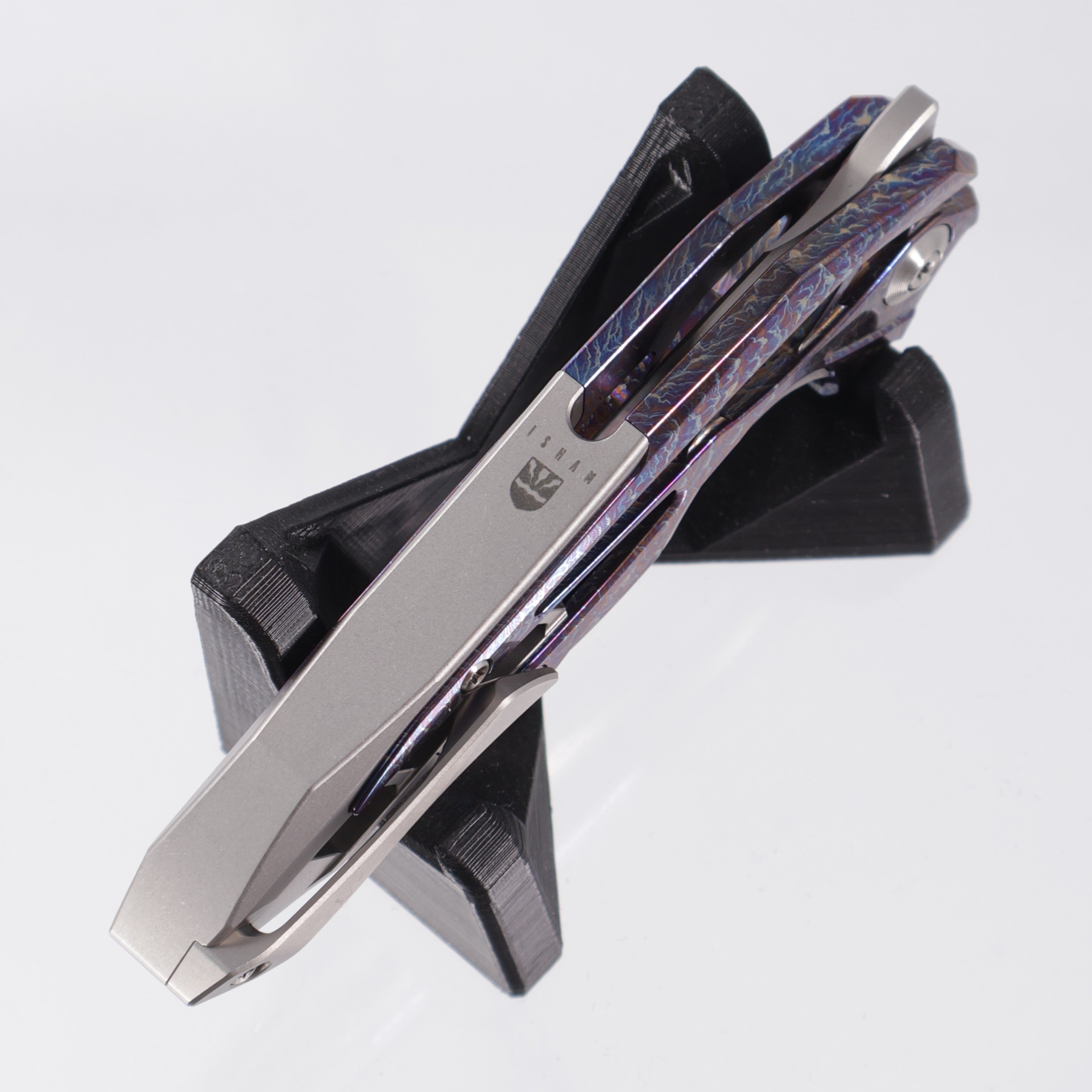 WE Knife Arrakis Integral - Stonewash Titanium Frame w/ Flamed Titanium Inlays - Hand Rubbed Satin Vanax Blade - 906K