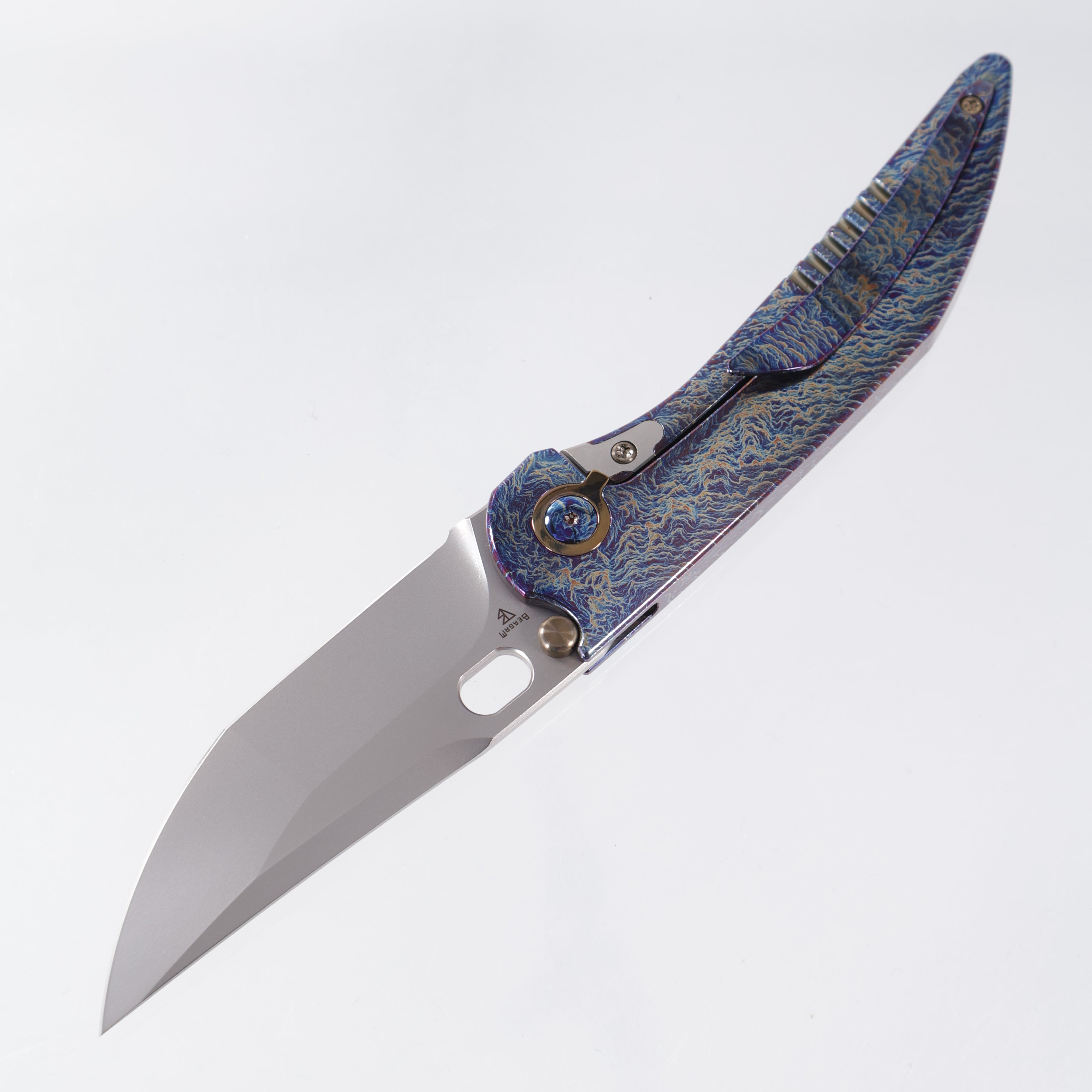WE Knife Attor Integral - Lightning Ti w/ Gold Ti Accents - Bead Blast 20CV - WE23037-2
