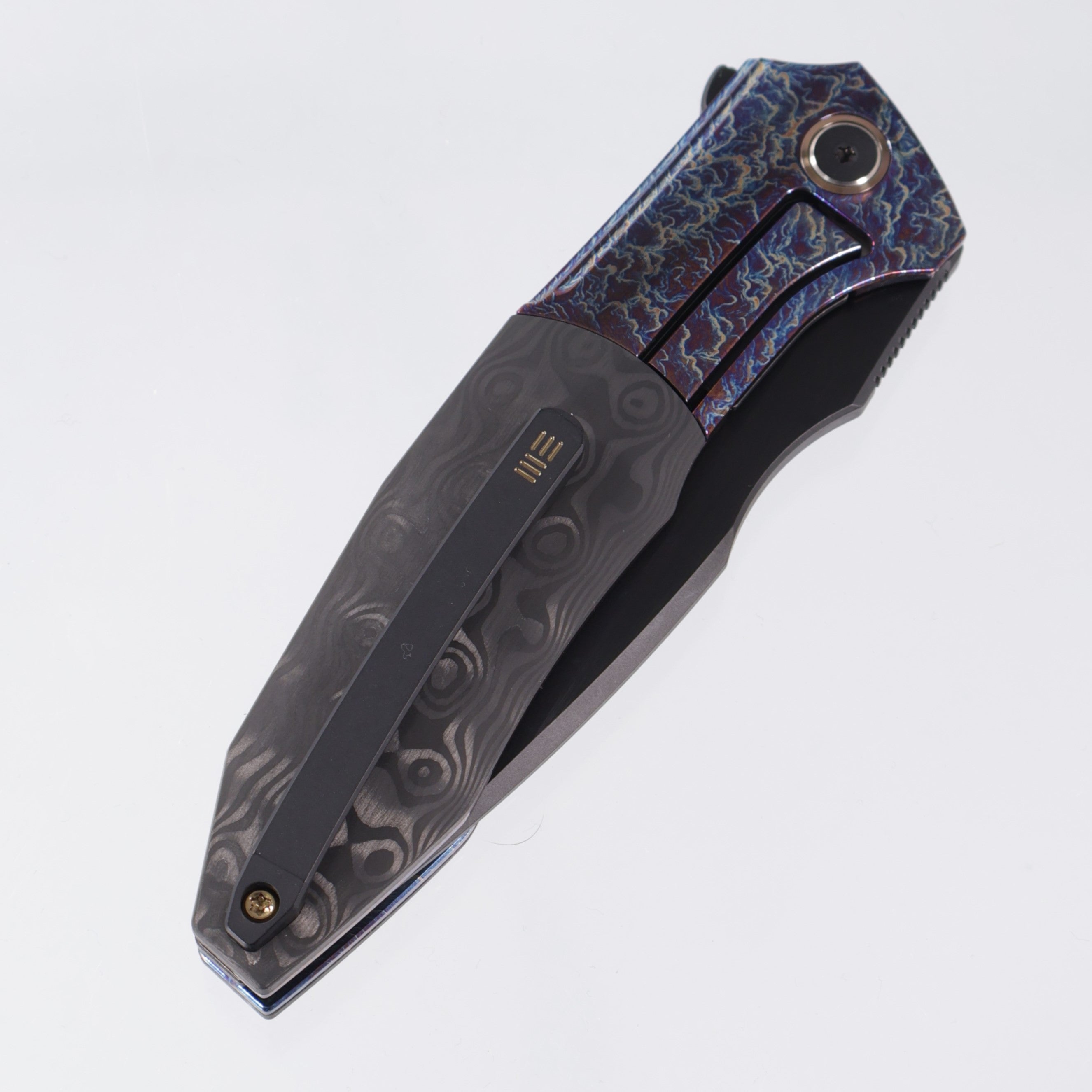 WE Knife Archeozoic - Lightning Titanium w/ Rose Carbon Fiber Inlays - Black Stonewash M390 - WE23091-3