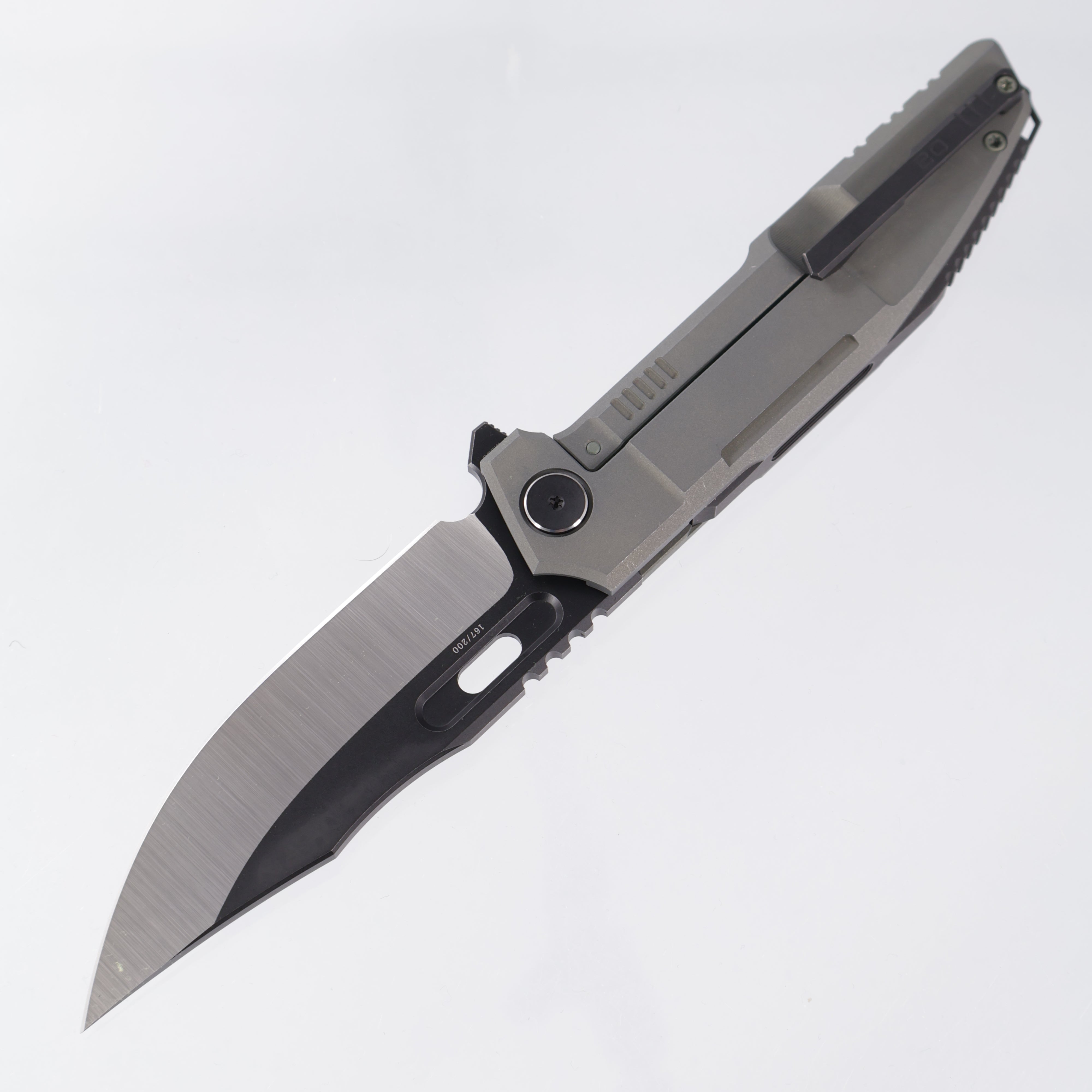 WE Knife Barracks - Dark Olive Titanium - Satin & Black Stonewash M390 - WE25078-1