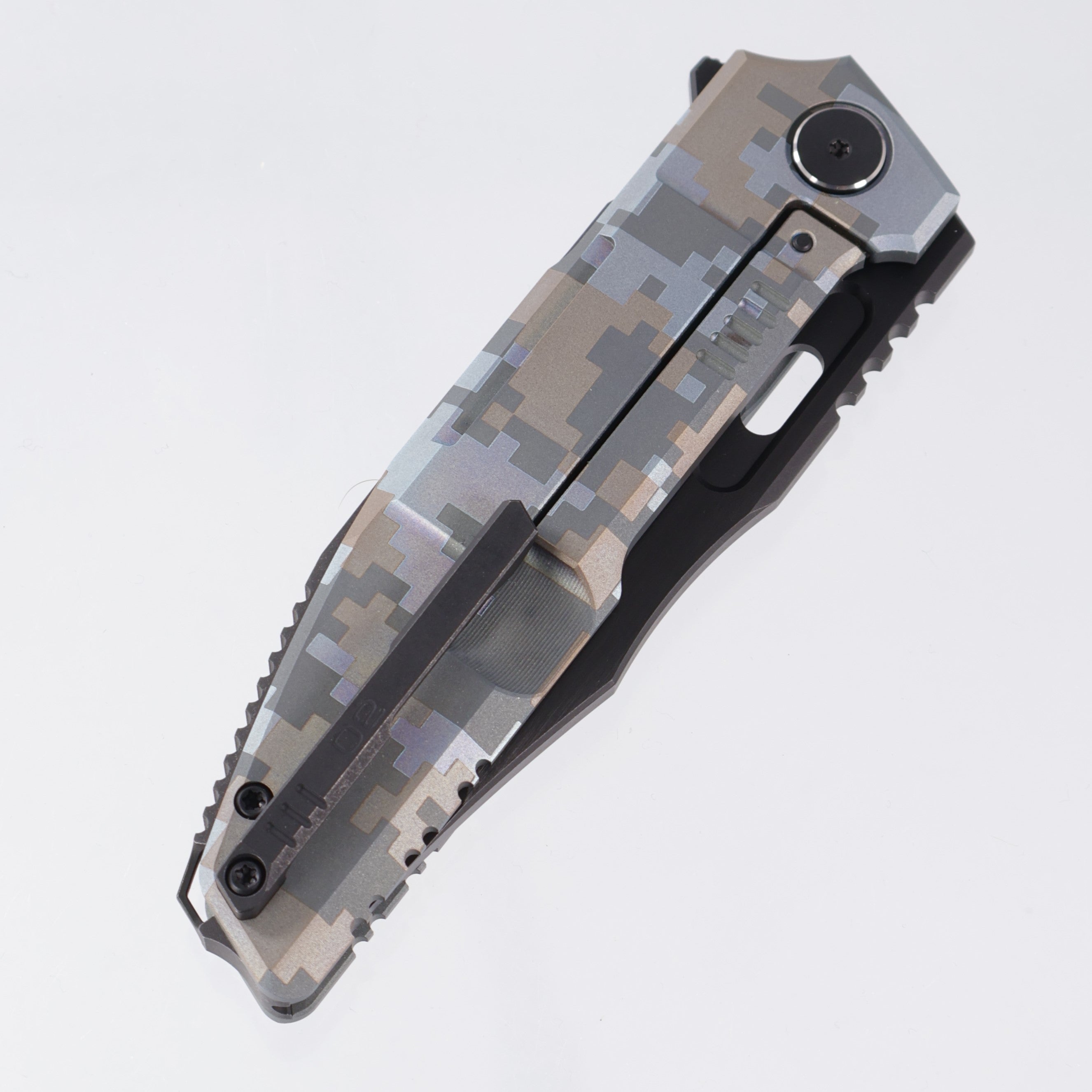 WE Knife Barracks - Pixel Pattern Digi-Cam Titanium - Black Stonewash M390 - WE25078-3