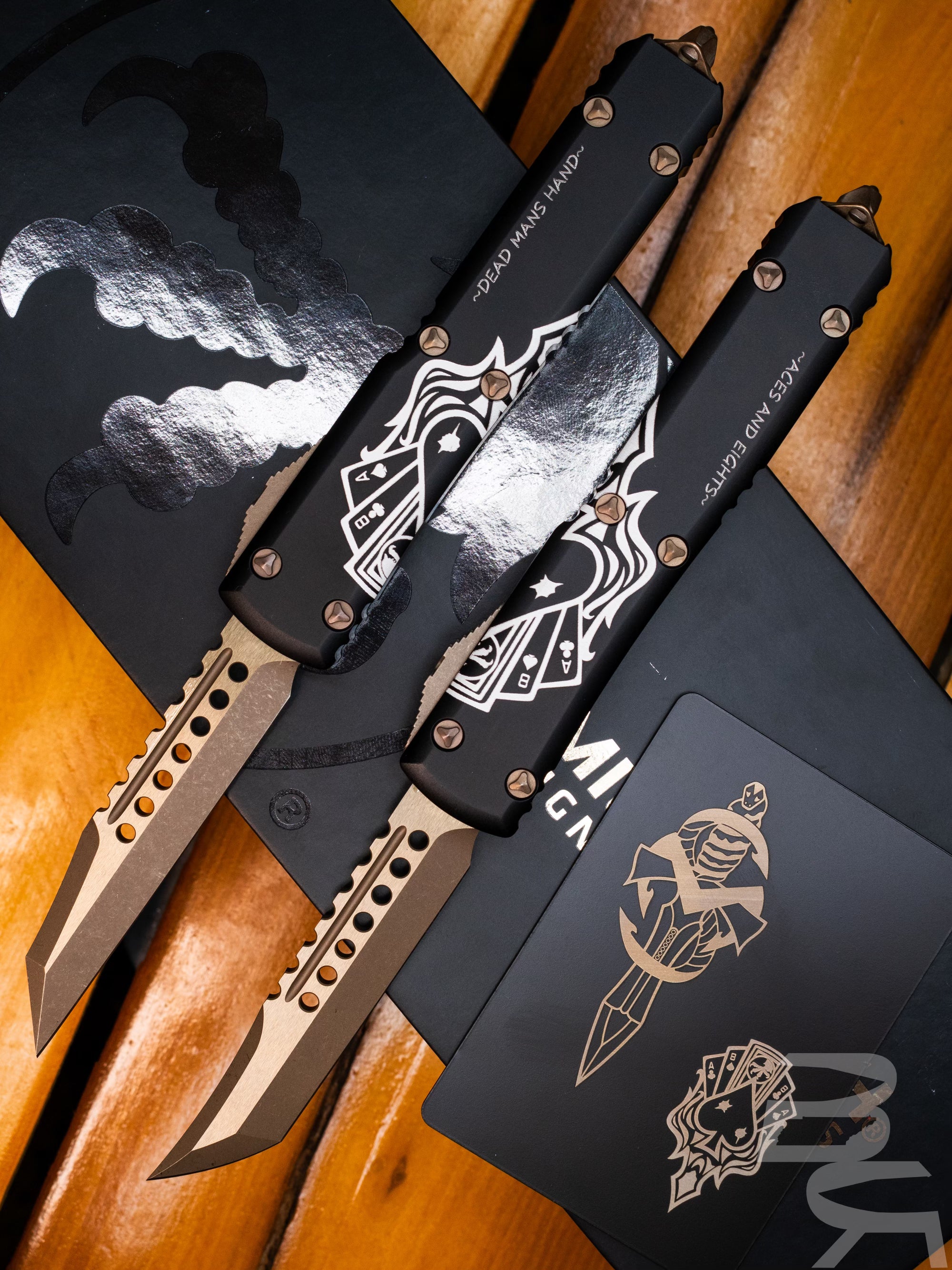 Microtech DeadMan’s Hand Ultratech Warhound and Hellhound Set 119-13SETDMS