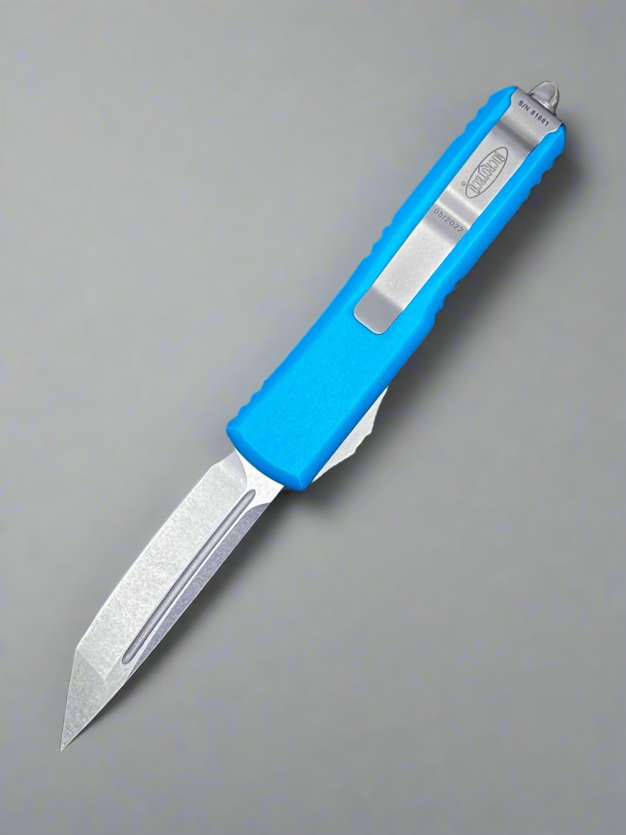 Microtech UTX-85 Tanto Turquoise Handle Stonewash M390