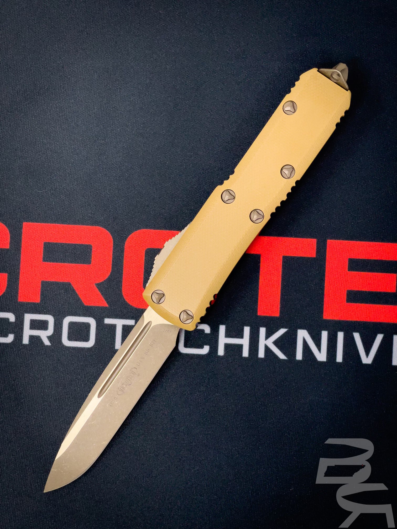 Microtech UTX-85 Bronze Apocalyptic Tan G10 Top