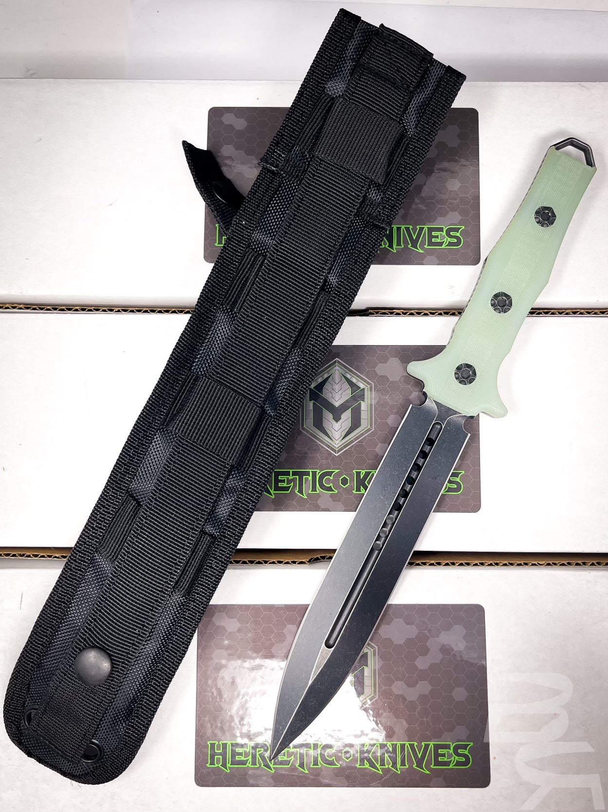 Heretic Nephilim Double Edge Battleworn Black Jade G10