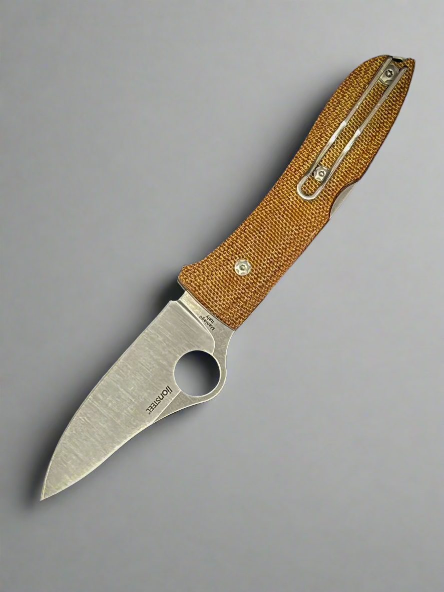 Spyderco SpyOpera LionSteel Collab Lockback M390