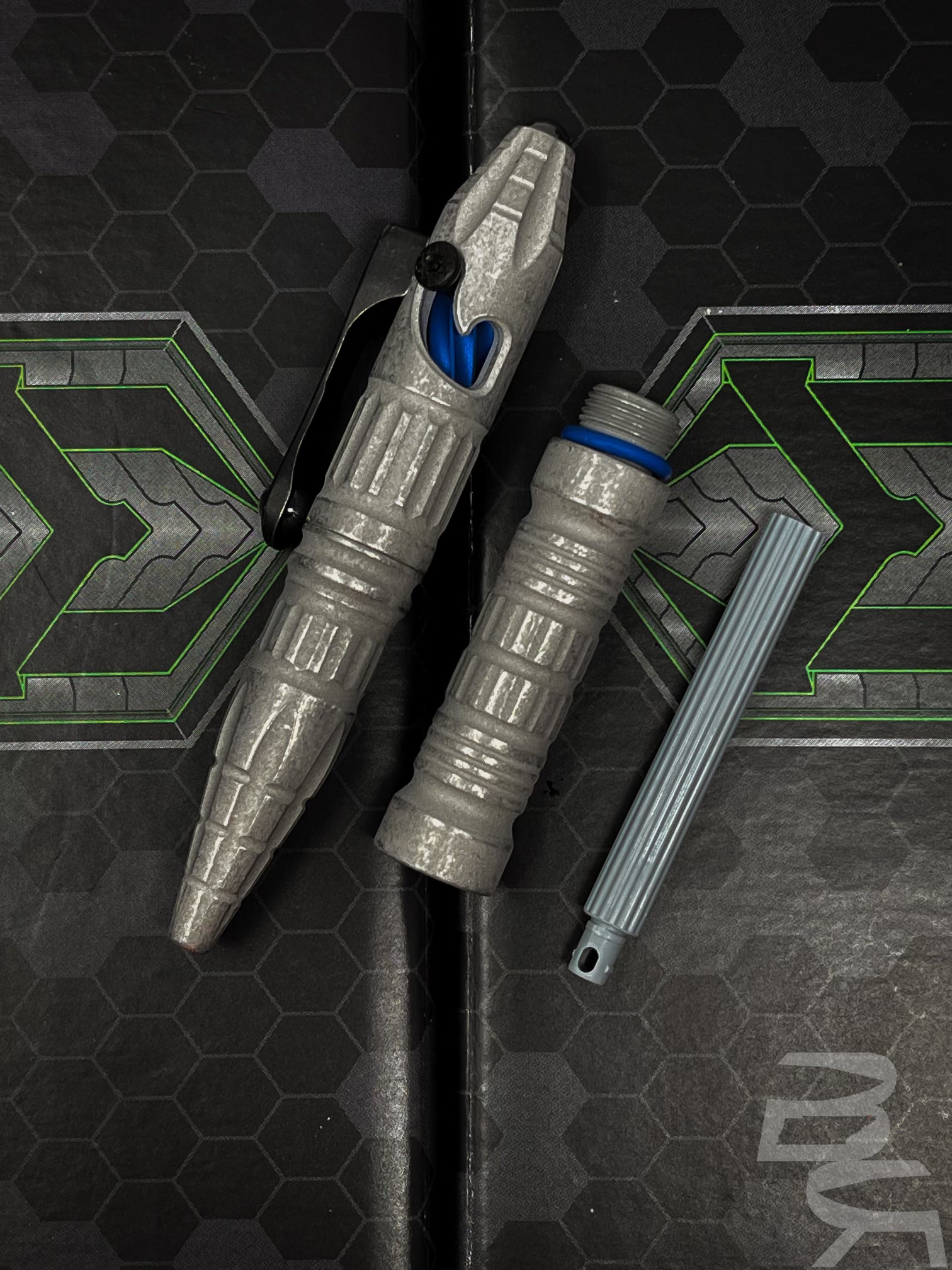 Heretic Thoth Blizzard Winter Aluminum Tactical Pen